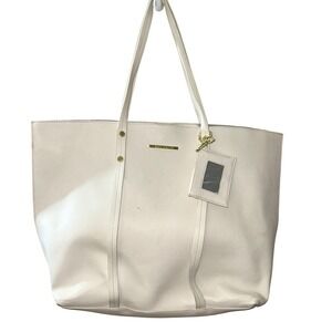 Steve Madden Off White Pebbled Leather Tote Bag Floral Lining with Card Holder